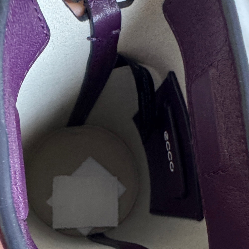 Ecco Purple suede Crossbody Pot Bag - Picture 5 of 6